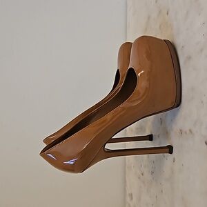 Yves Saint Laurent Tan Heels